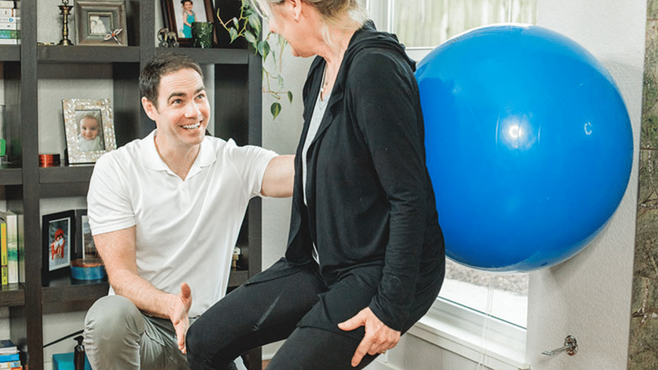 Eric Finger Physical Therapist working with a physical therapy patient in Austin as part of In-Home therapy