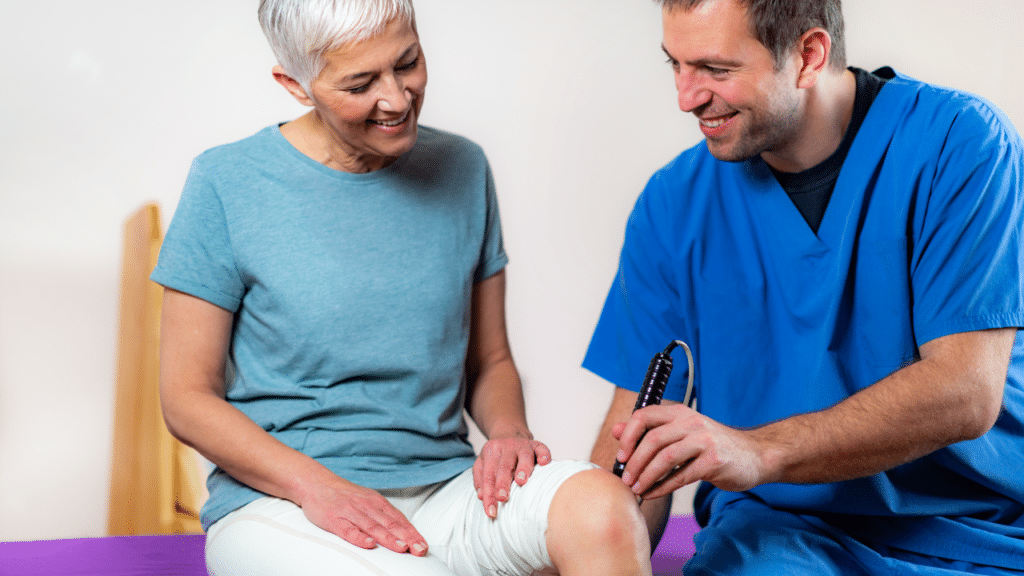 Woman consults with physical therapist on how to Ease Knee Pain From Arthritis Using Cold Laser Therapy